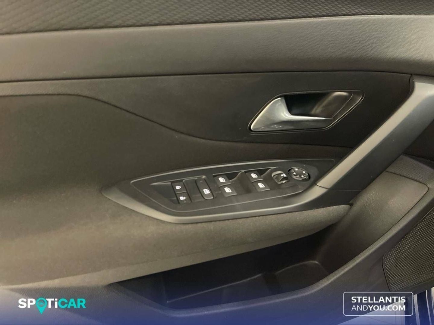 Peugeot 308 Active Pack BlueHDi S&S EAT8 96 kW (130 CV)