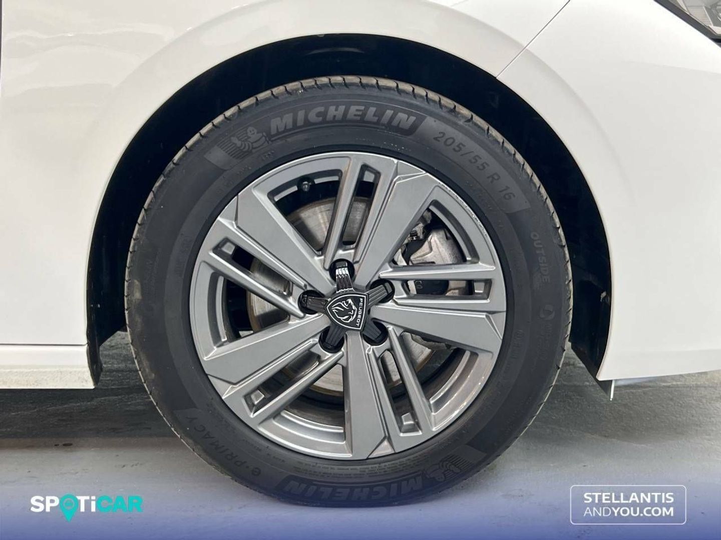 Peugeot 308 Active Pack BlueHDi S&S EAT8 96 kW (130 CV)