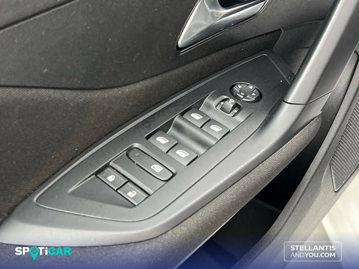Peugeot 308 Active Pack BlueHDi S&S EAT8 96 kW (130 CV)