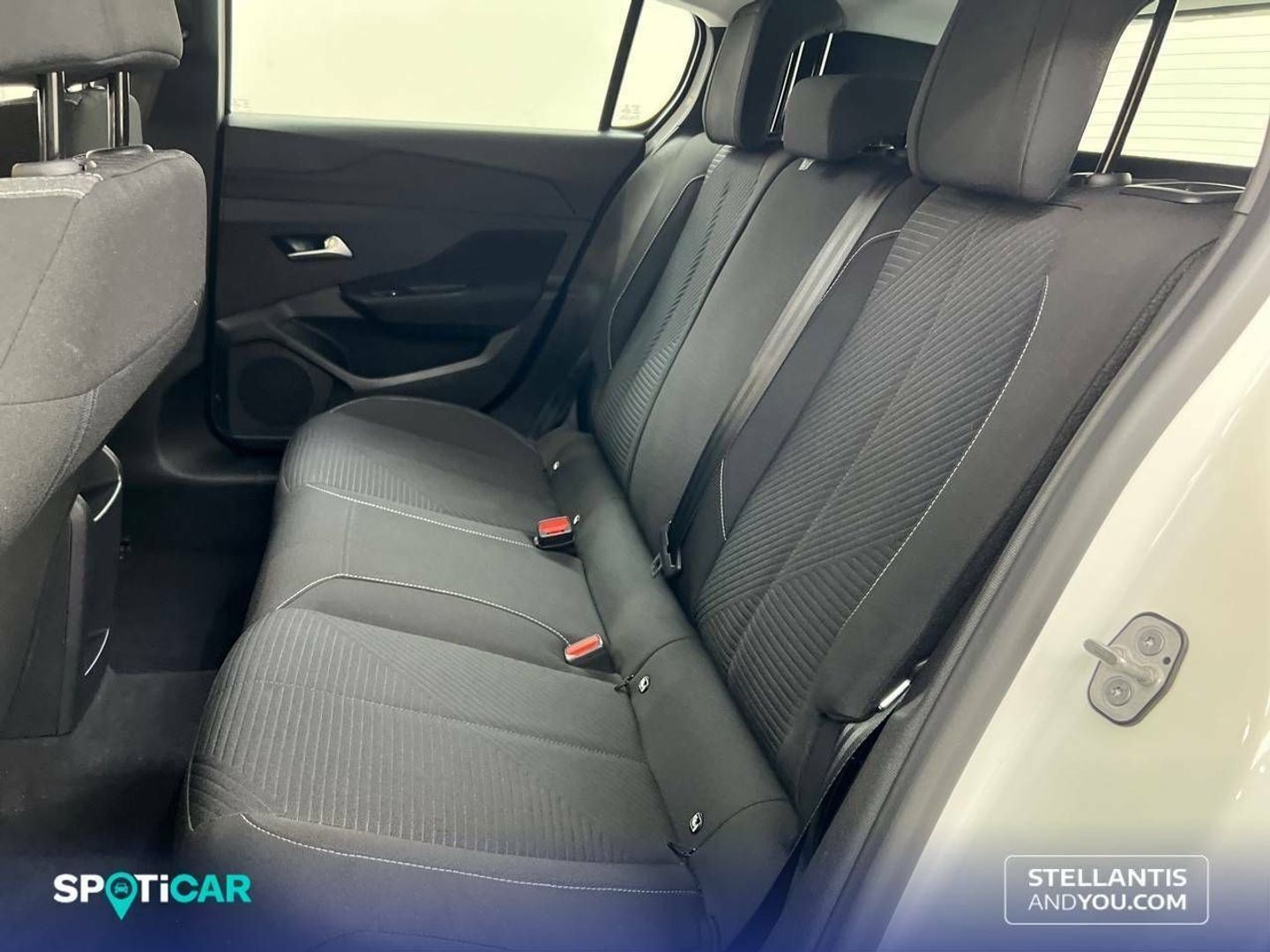 Peugeot 308 Active Pack BlueHDi S&S EAT8 96 kW (130 CV)