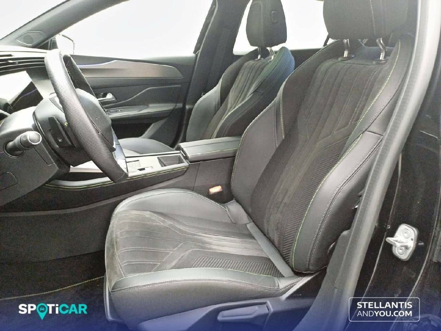 Peugeot 408 GT PHEV 180 e-EAT8 133 kW (181 CV)