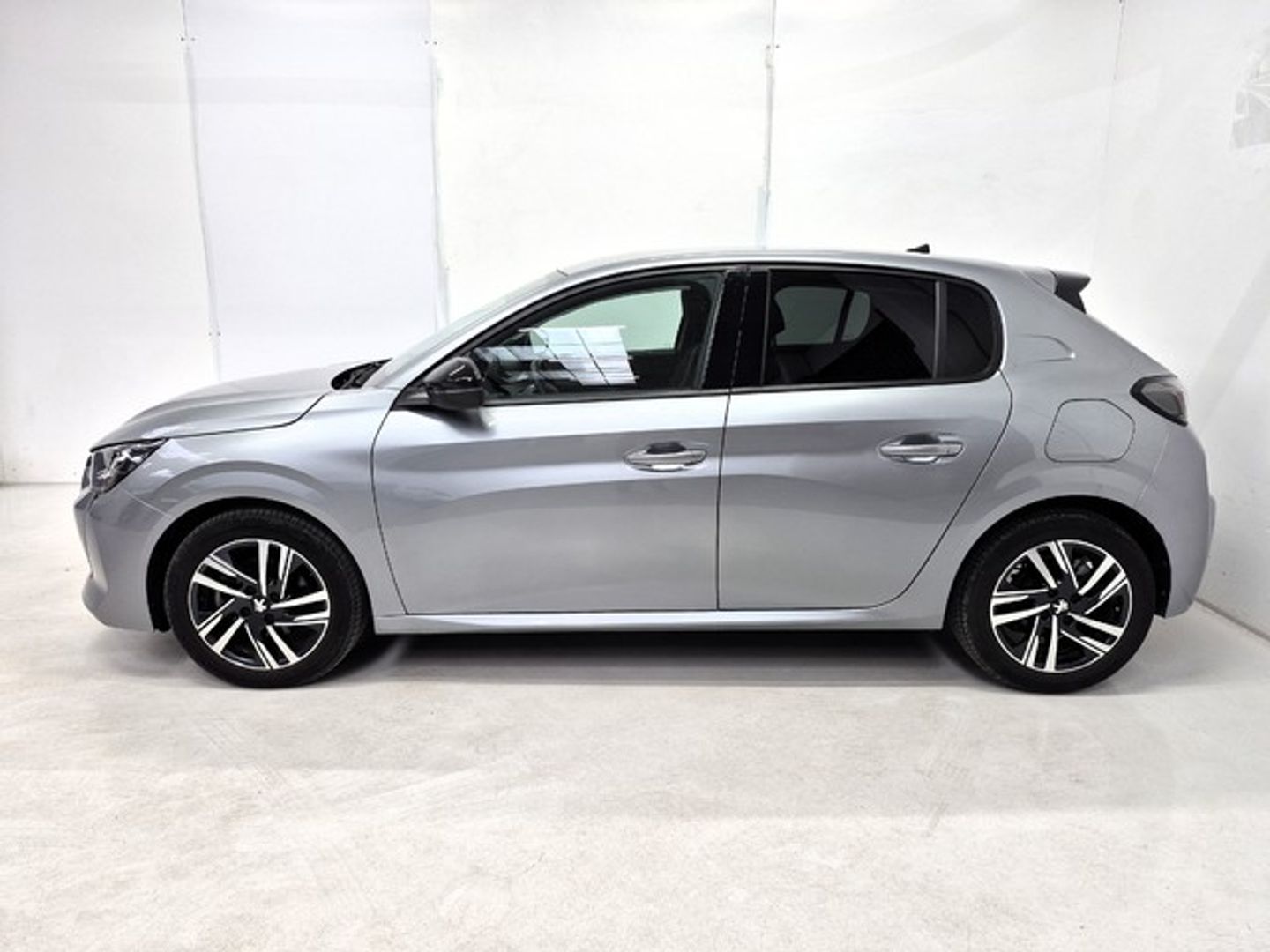 Peugeot 208 PureTech 100 Allure 75 kW (100 CV)