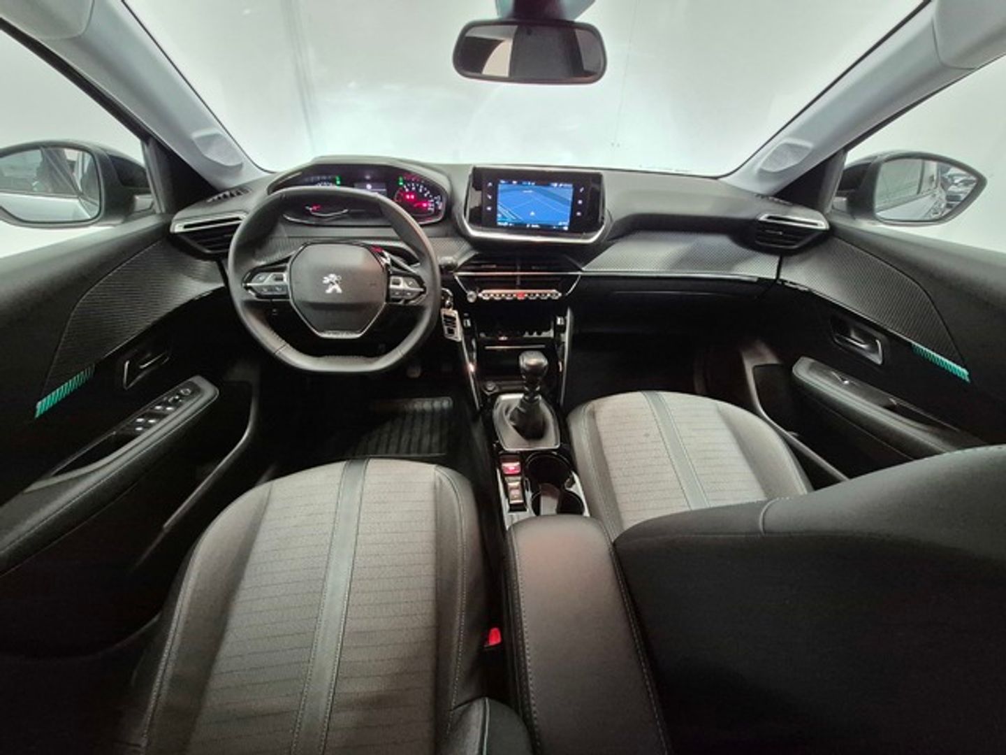 Peugeot 208 PureTech 100 Allure 75 kW (100 CV)