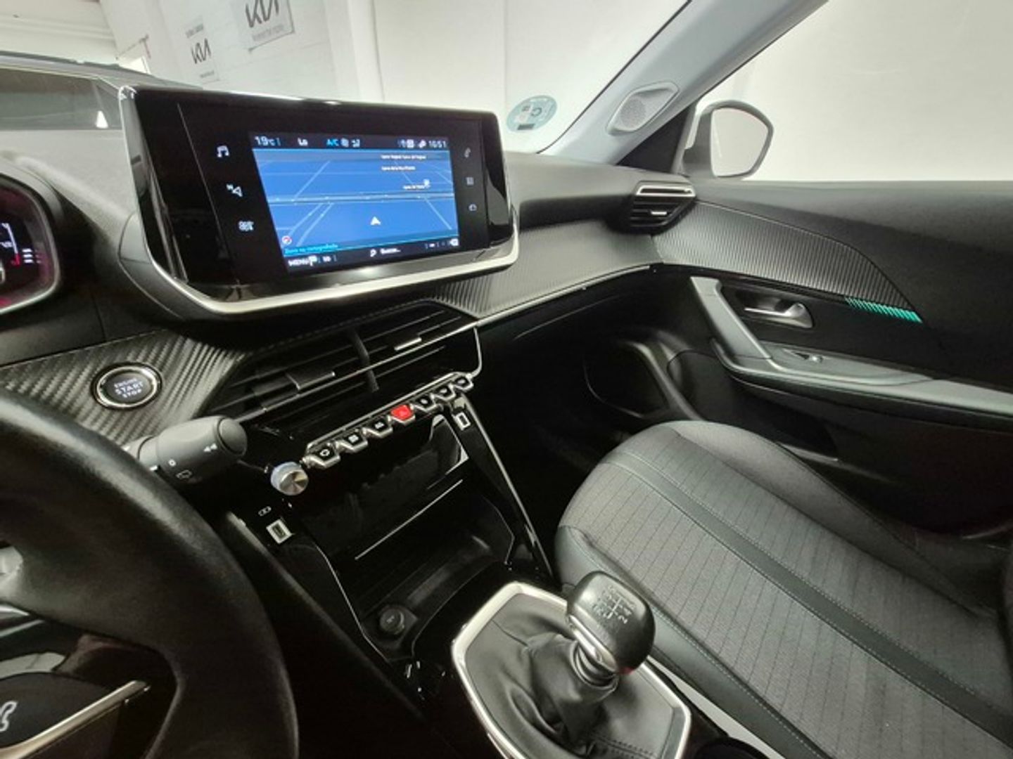 Peugeot 2008 BlueHDi 110 Allure Pack 81 kW (110 CV)
