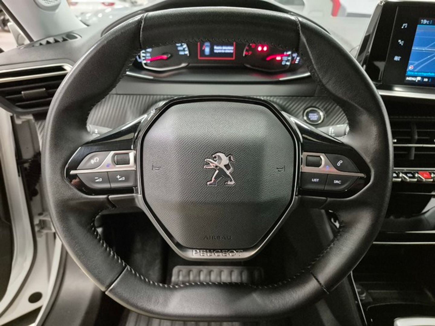 Peugeot 2008 BlueHDi 110 Allure Pack 81 kW (110 CV)