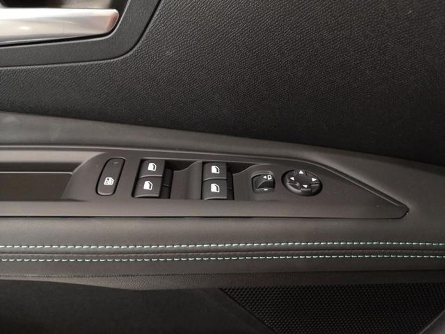 Peugeot 3008 PureTech 130 S&S Allure Pack 96 kW (130 CV)