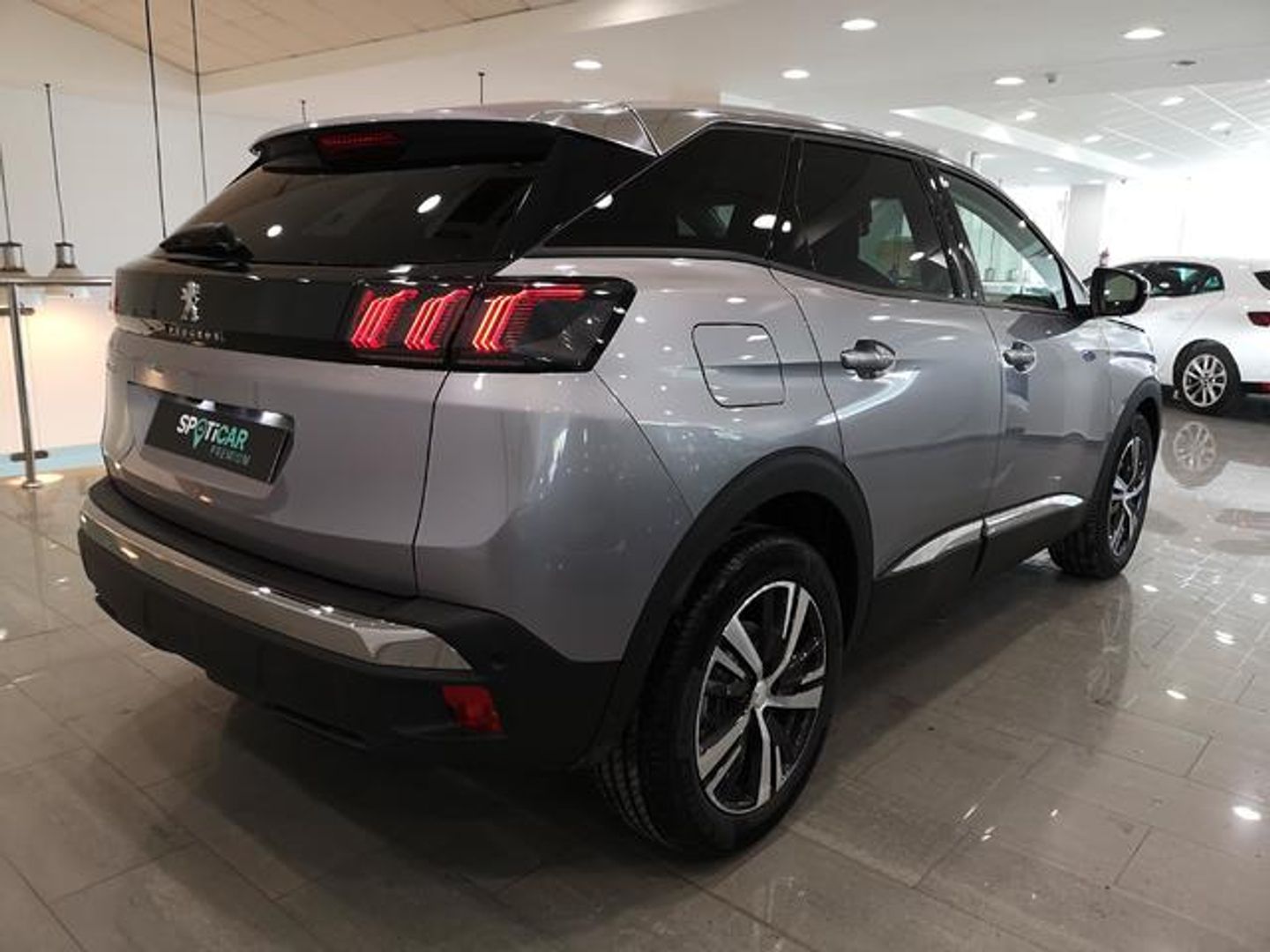 Peugeot 3008 PureTech 130 S&S Allure Pack 96 kW (130 CV)