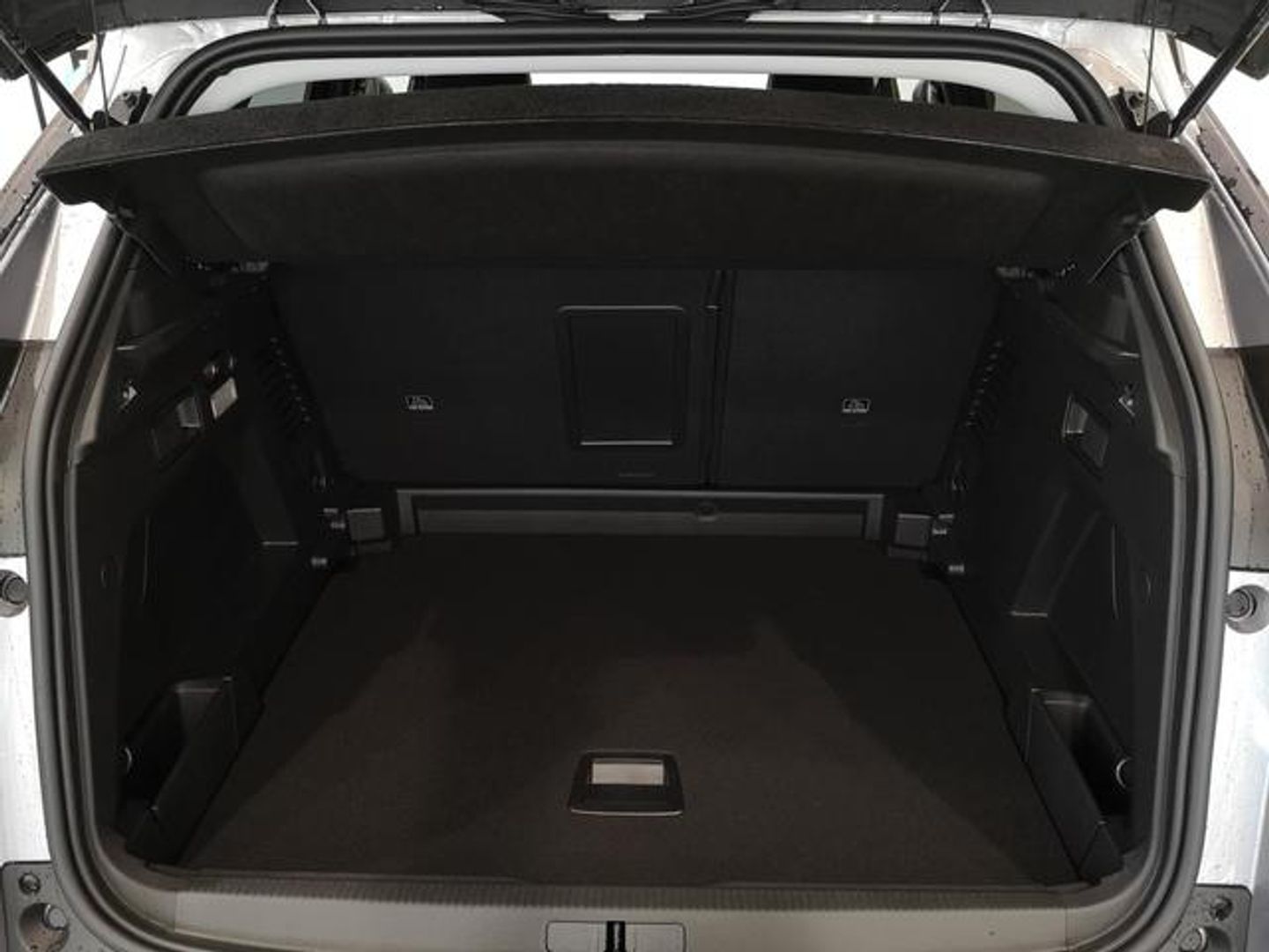 Peugeot 3008 PureTech 130 S&S Allure Pack 96 kW (130 CV)