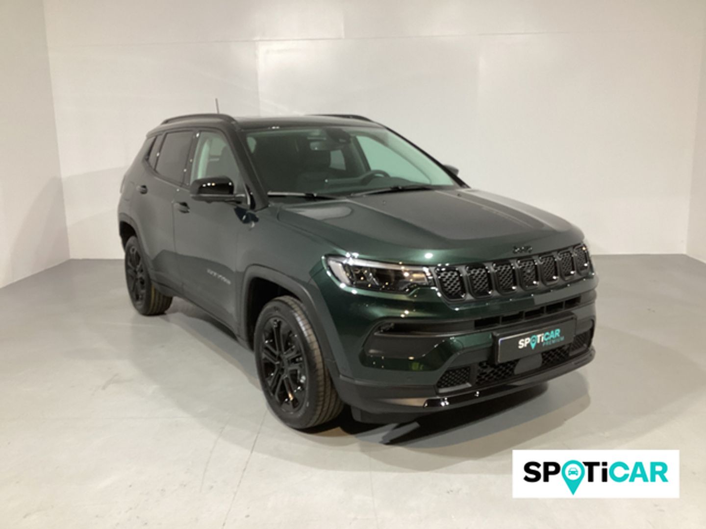 Jeep Compass 1.5 MHEV eHybrid North Star DCT 96 kW (130 CV) Verde All Terrain / Pick-up