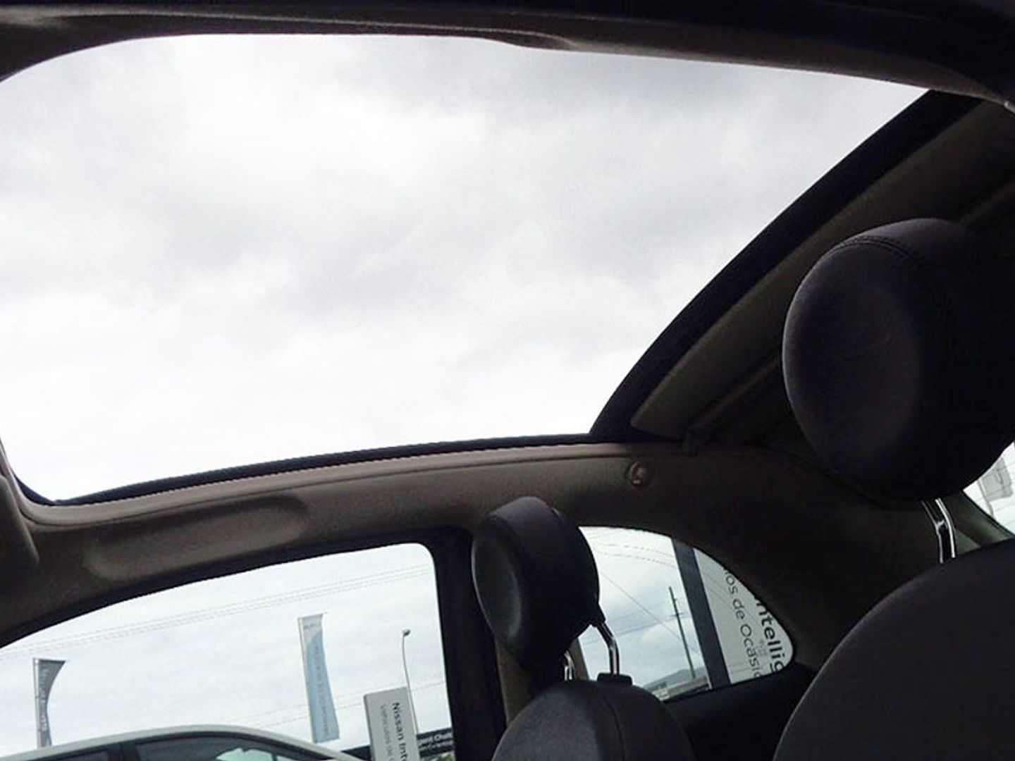 Fiat 500C 1.0 Hybrid Dolcevita 51 kW (70 CV)