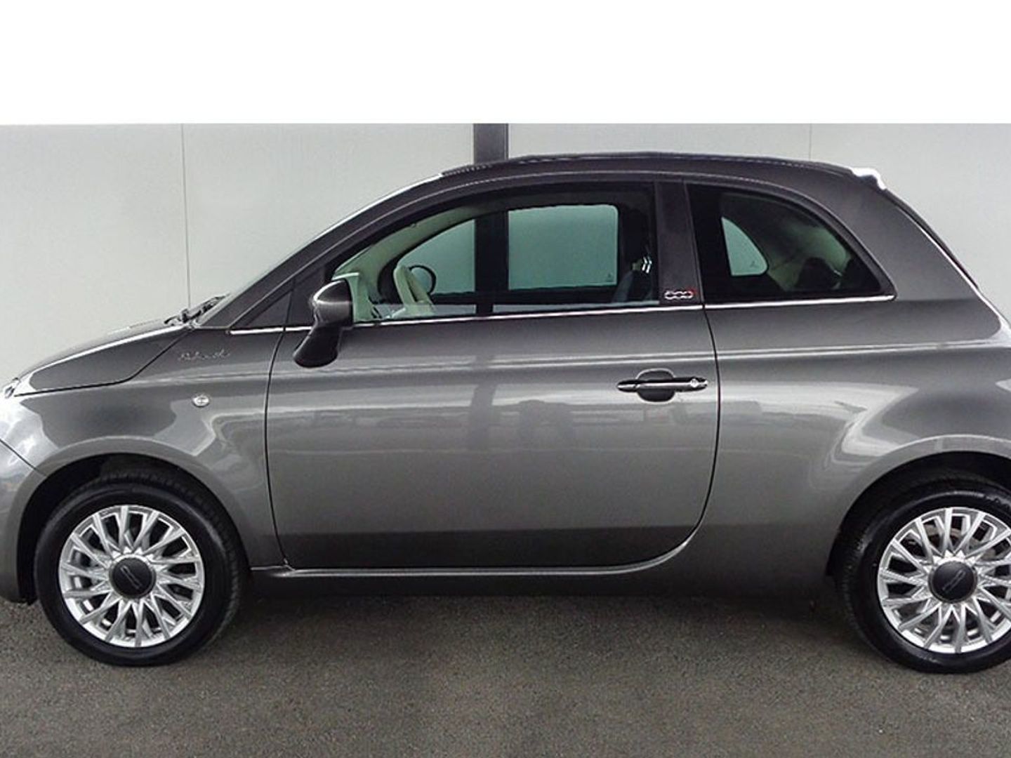 Fiat 500C 1.0 Hybrid Dolcevita 51 kW (70 CV)