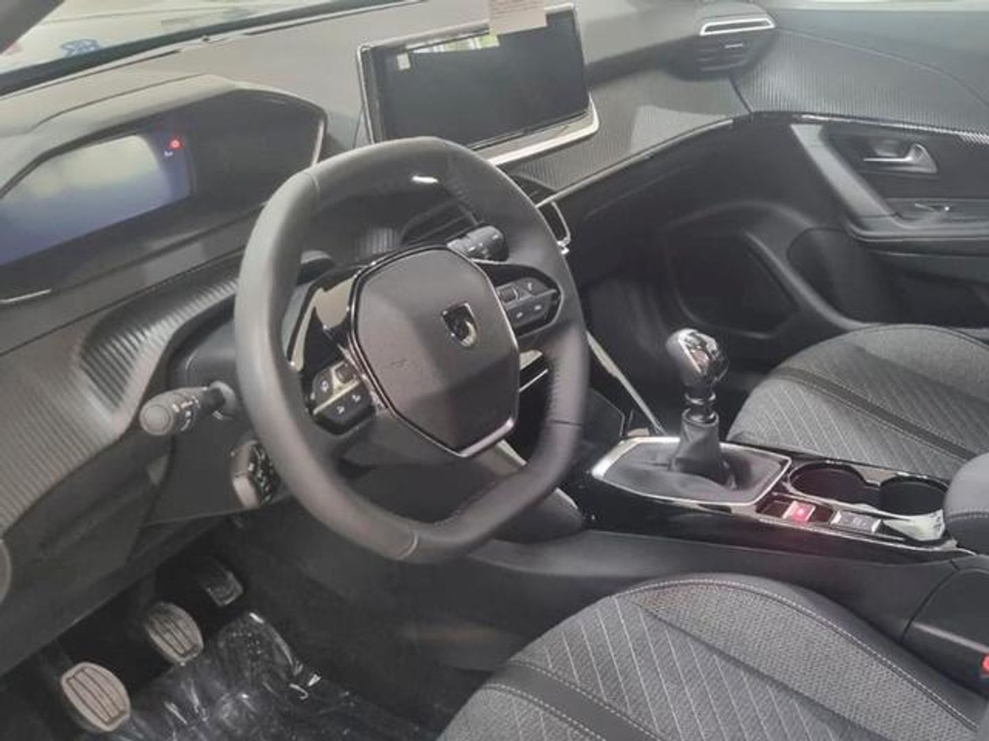 Peugeot 2008 PureTech 100 S&S Allure 75 kW (100 CV)