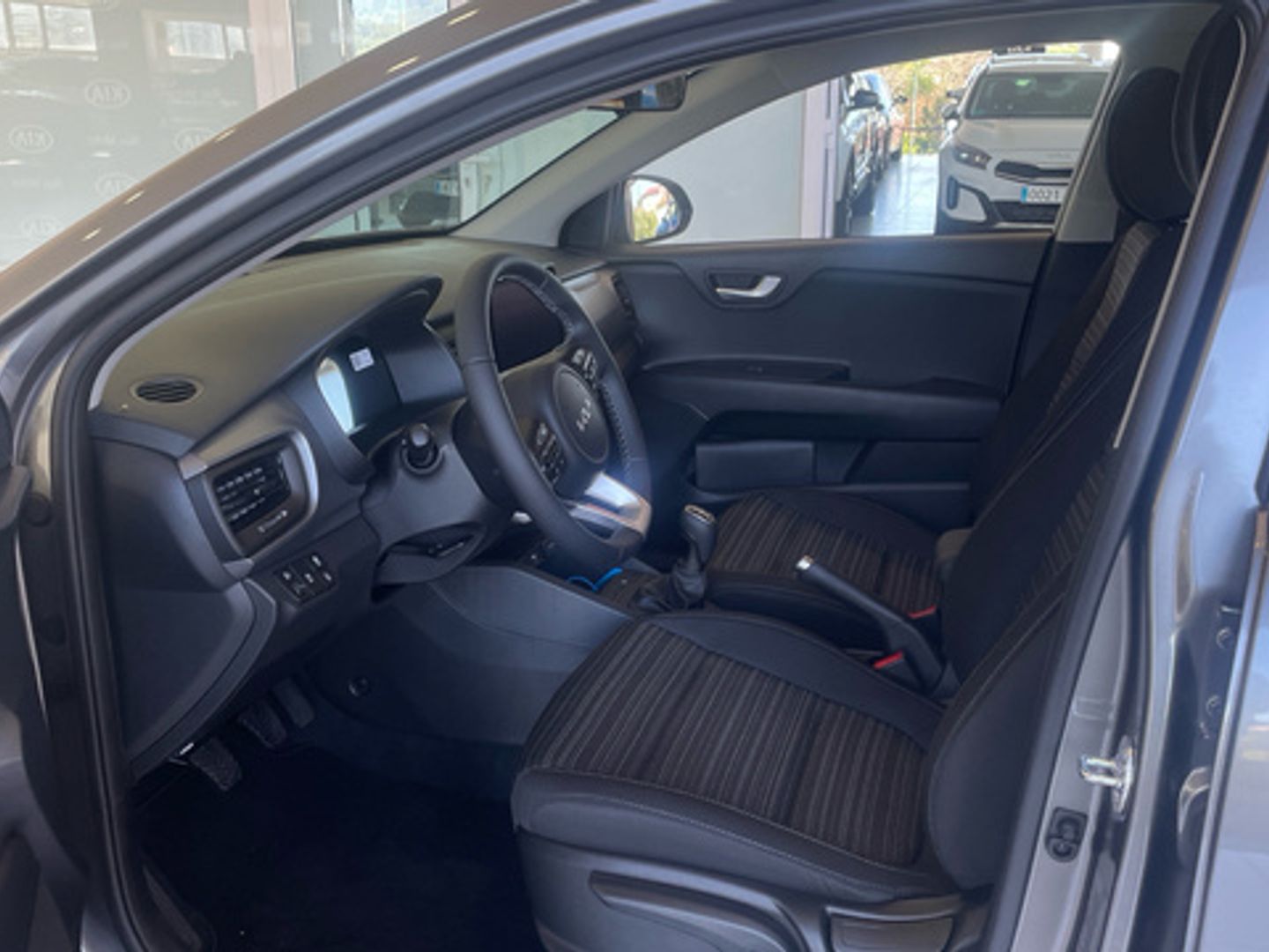 Kia Stonic 1.0 T-GDi MHEV Business 74 kW (100 CV)