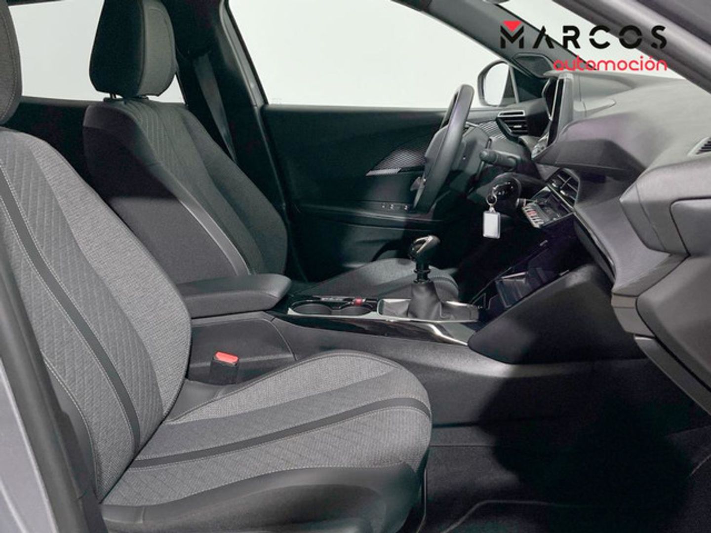Peugeot 2008 PureTech 100 S&S Allure 75 kW (100 CV)