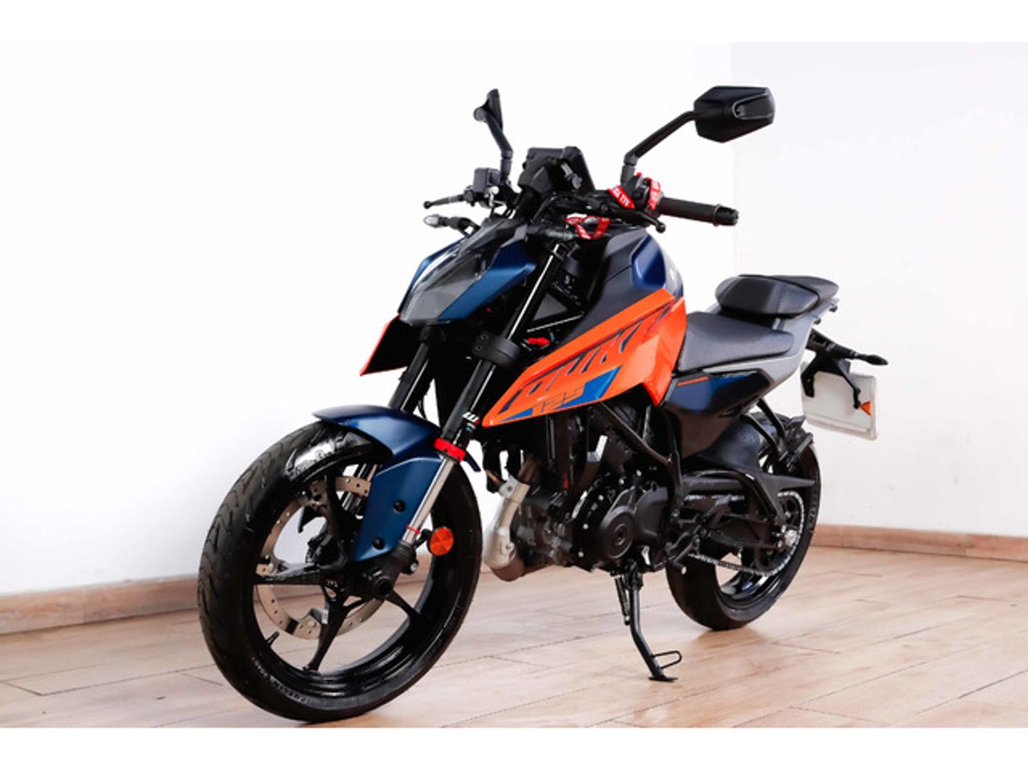 KTM Duke 125