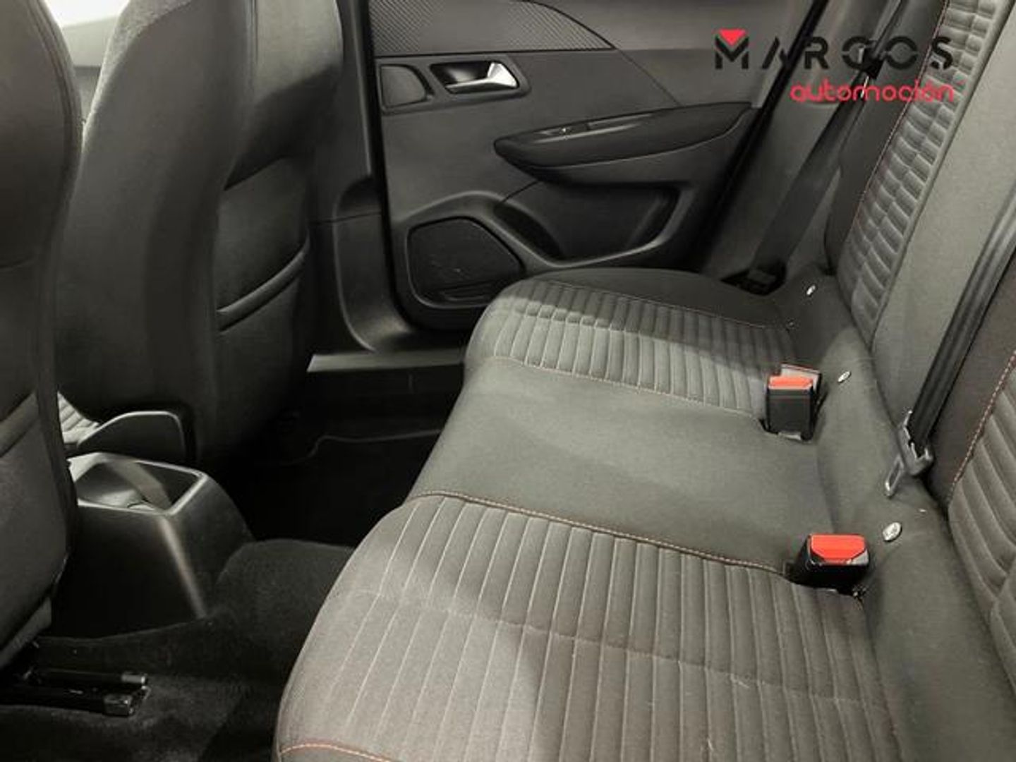Peugeot 2008 Puretech 100 S&S Active 75 kW (100 CV)