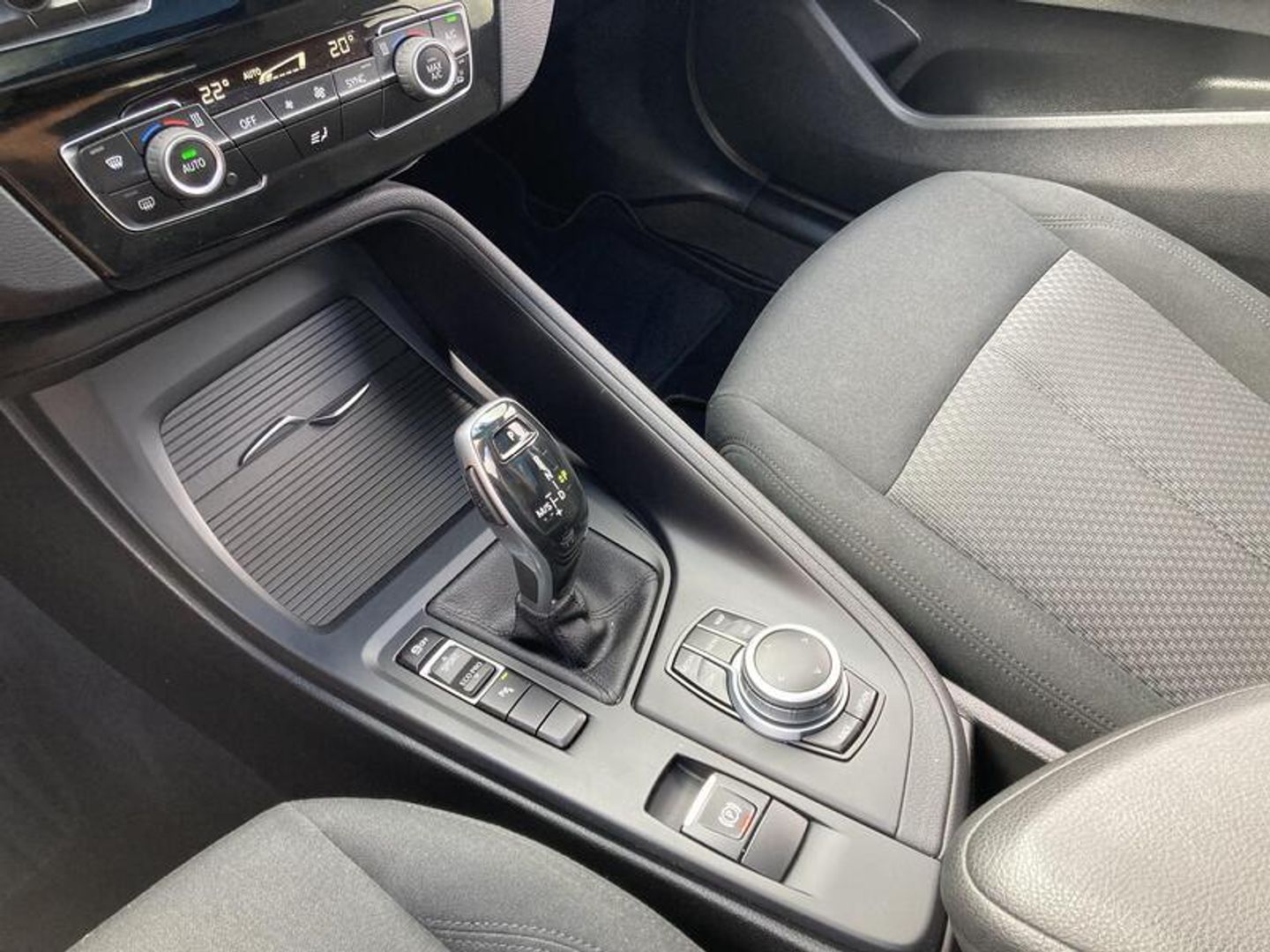 BMW X1 sDrive18i 100 kW (136 CV)