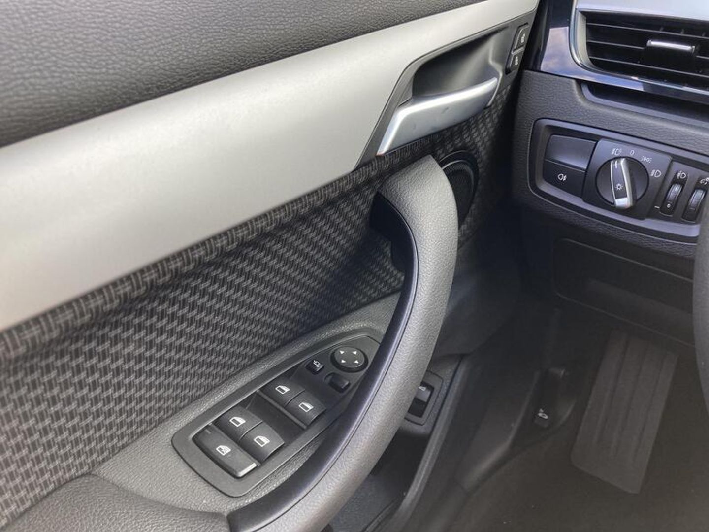 BMW X1 sDrive18i 100 kW (136 CV)