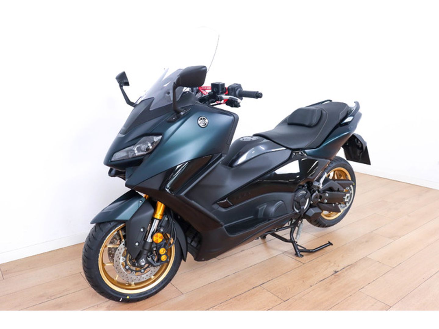 Yamaha TMax Tech Max