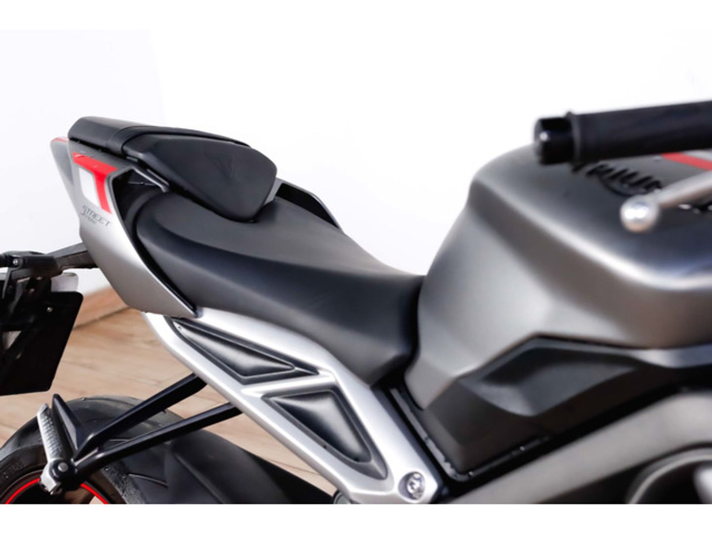 Triumph Street Triple R