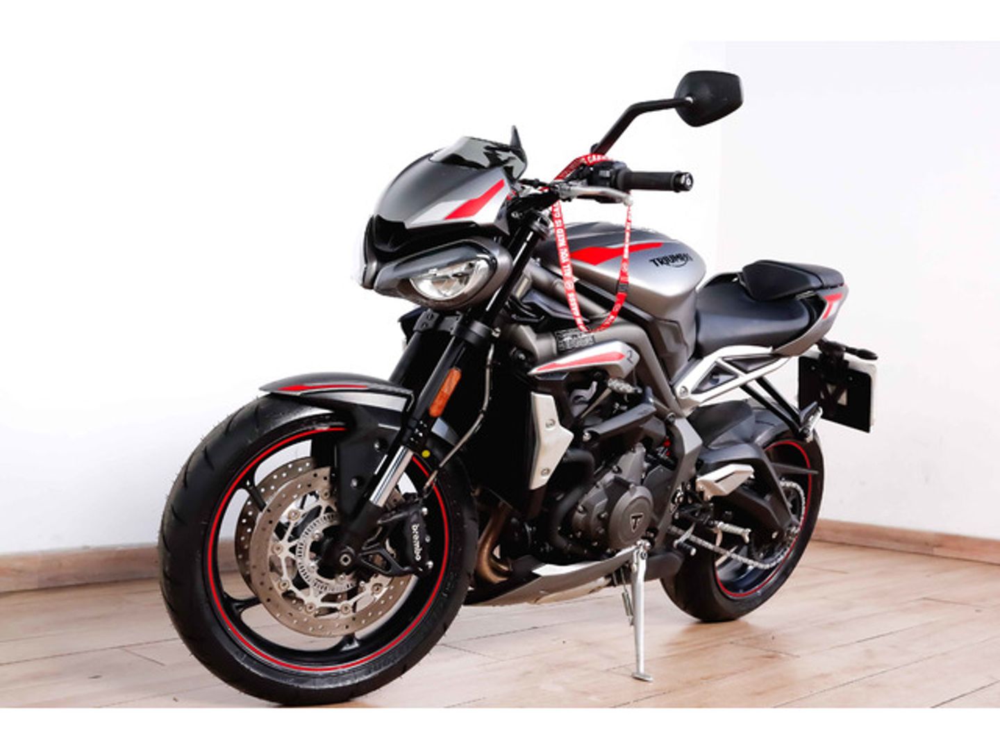 Triumph Street Triple R