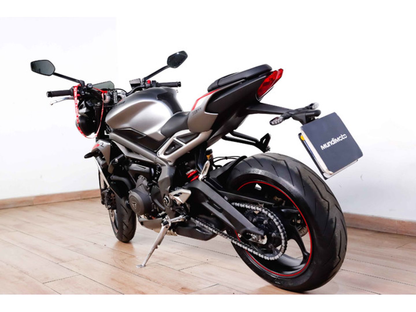 Triumph Street Triple R