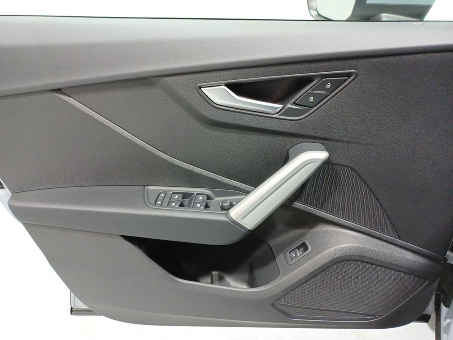 Audi Q2 Advanced 30 TDI 85 kW (116 CV)