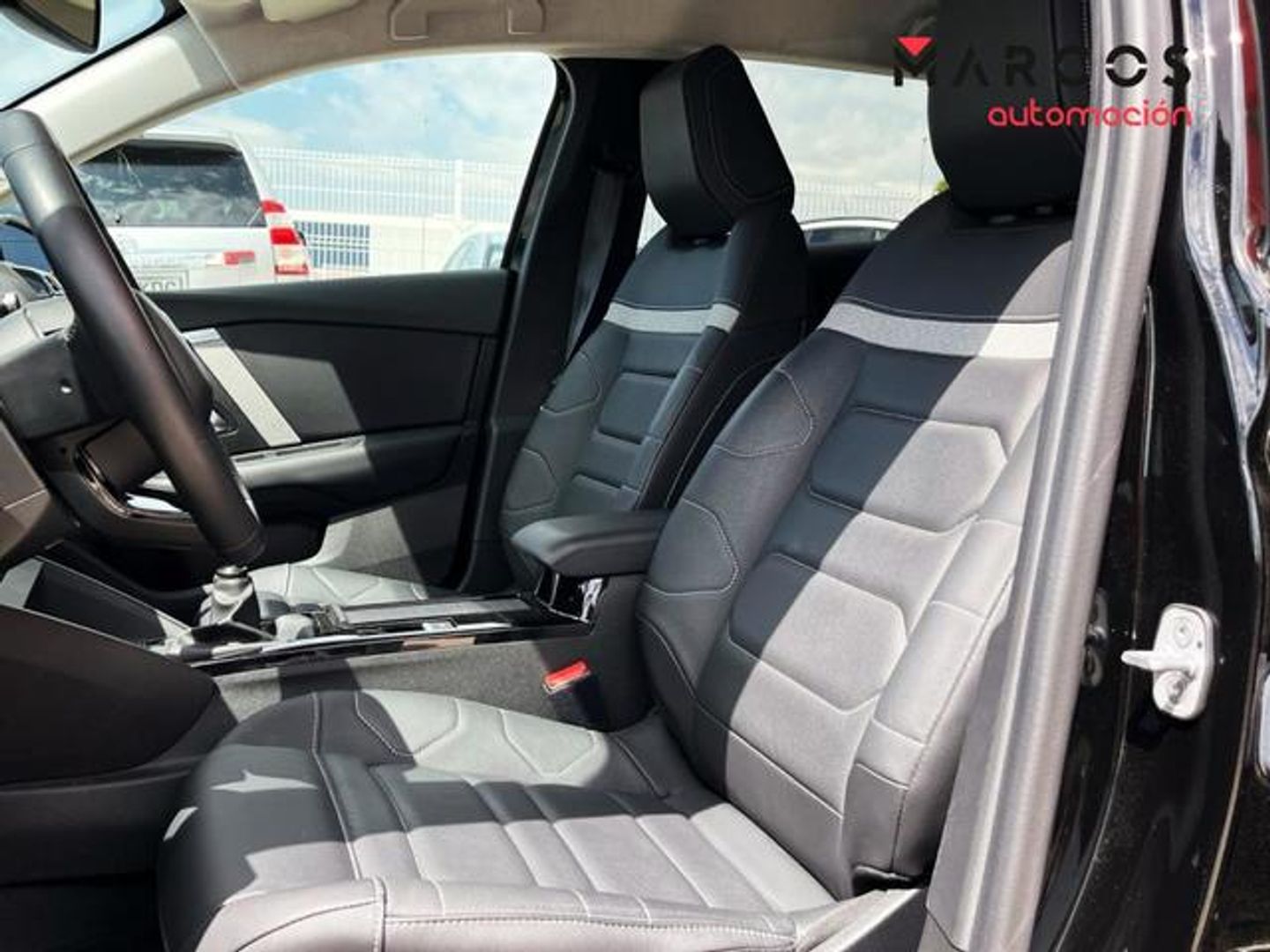Citroen C4 PureTech 130 S&S 6v Shine 96 kW (130 CV)