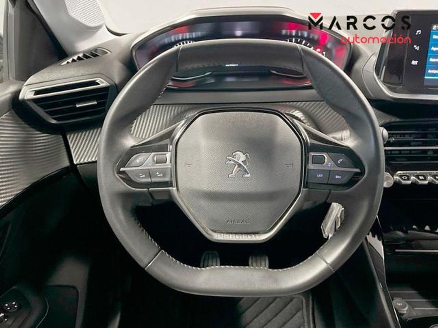 Peugeot 208 PureTech 100 Allure 75 kW (100 CV)