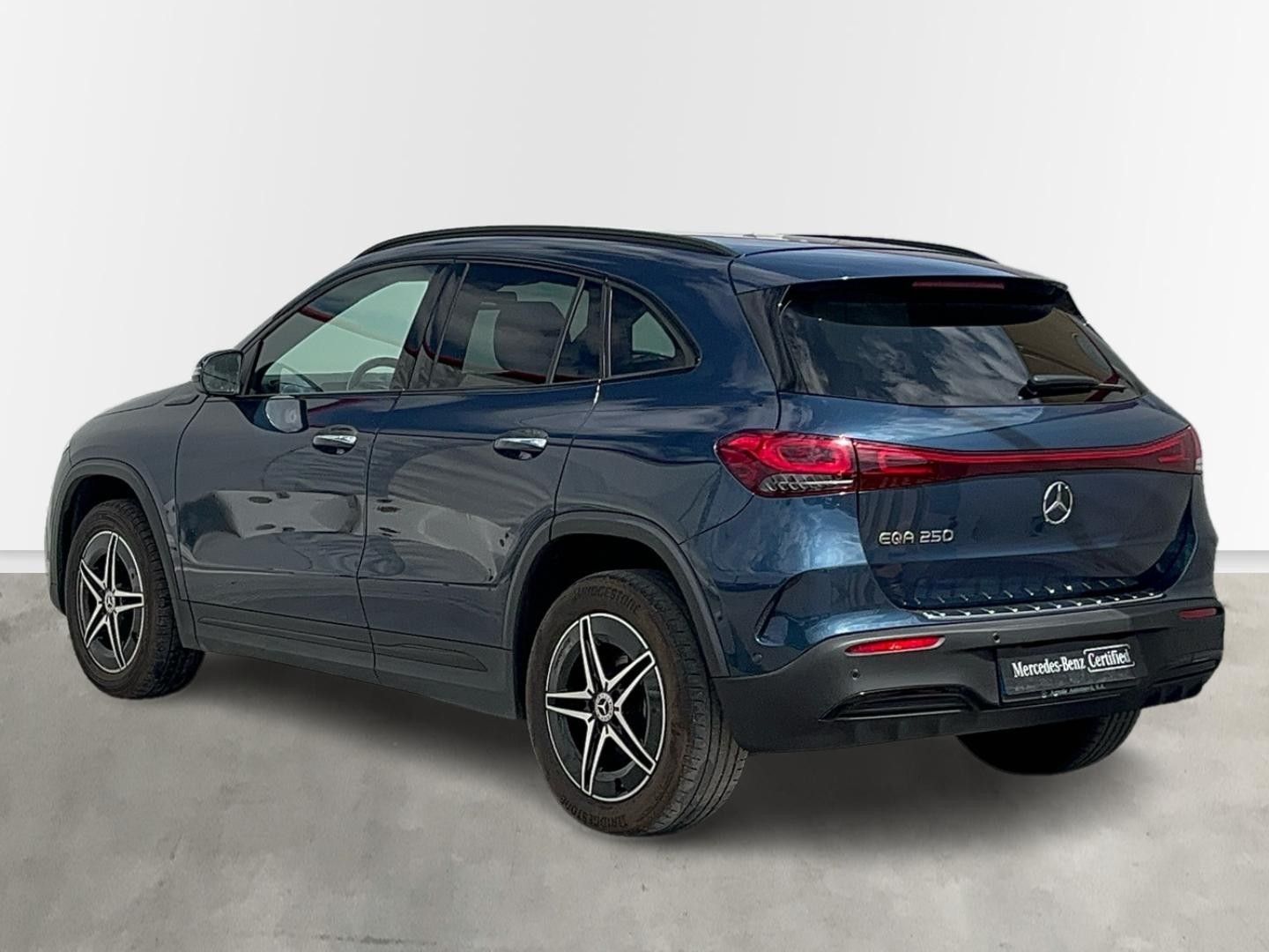 Mercedes-Benz EQA 250 140 kW (190 CV)