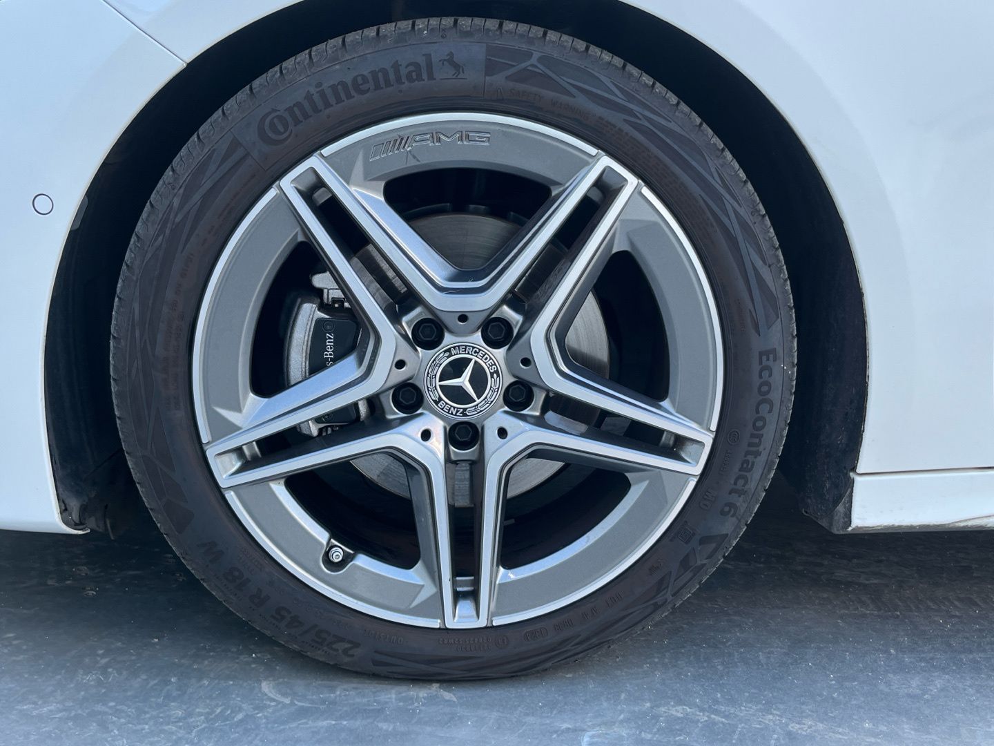 Mercedes-Benz Clase A 180 100 kW (136 CV)