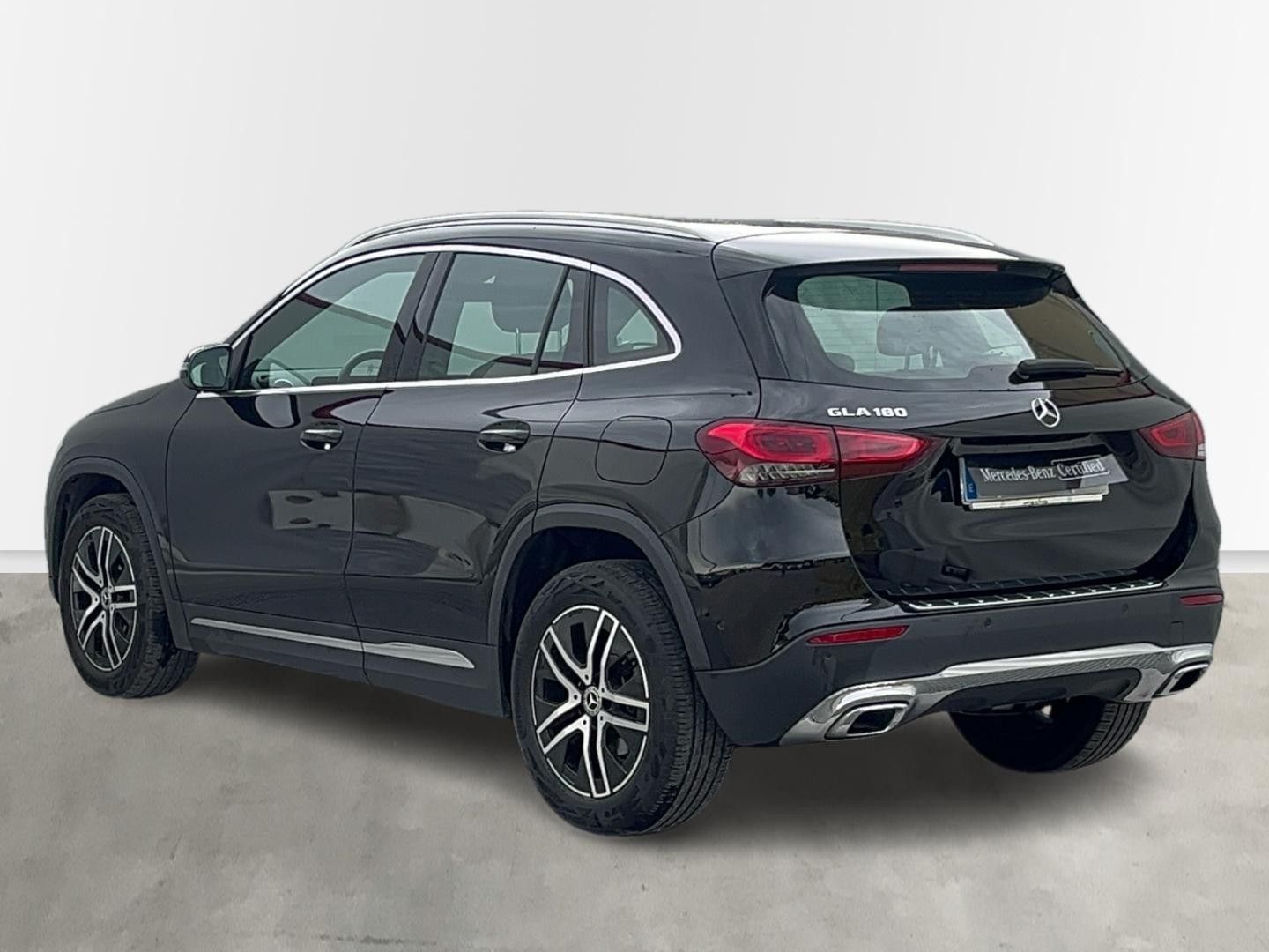 Mercedes-Benz GLA 180 100 kW (136 CV)