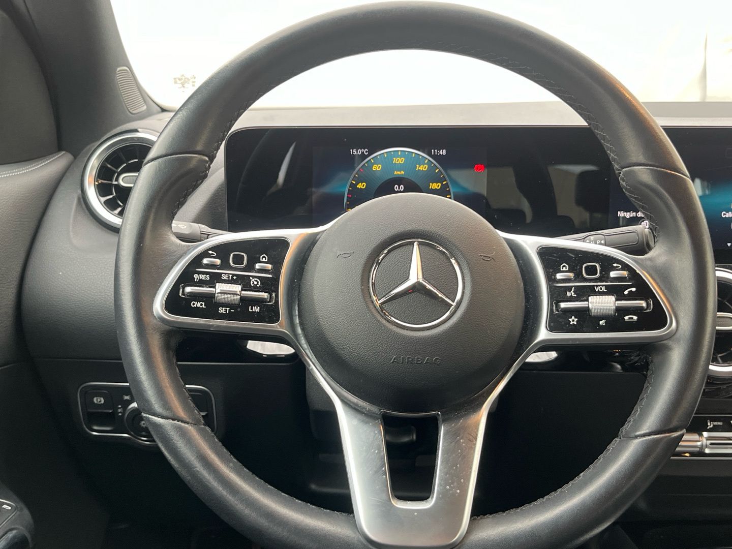 Mercedes-Benz GLA 180 100 kW (136 CV)
