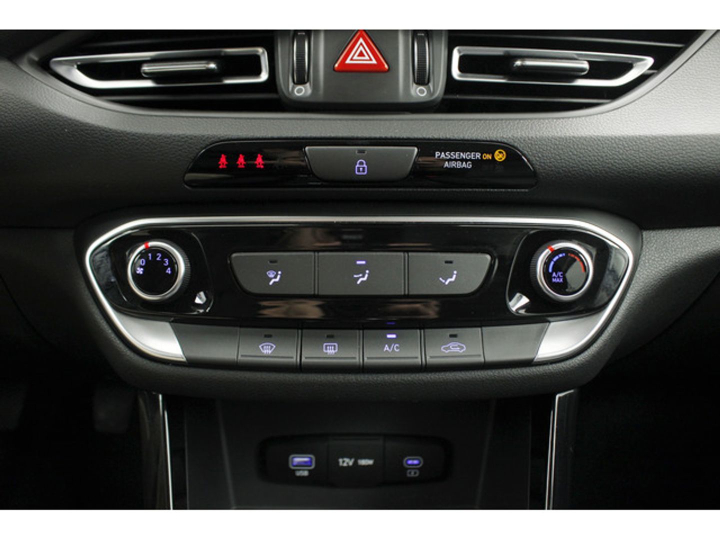 Hyundai i30 1.0 TGDI 48V Klass 74 kW (100 CV)