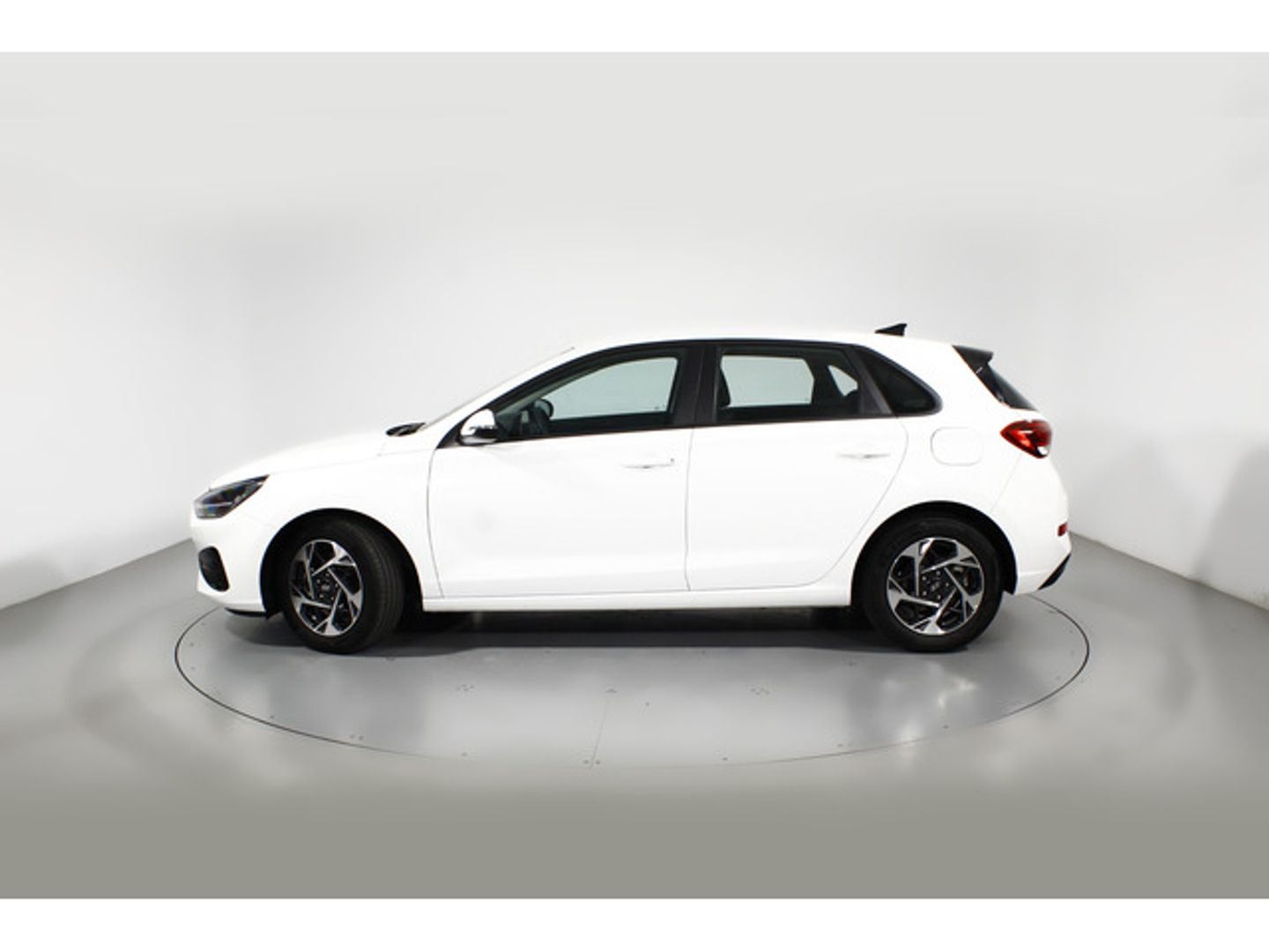 Hyundai i30 1.0 TGDI 48V Klass 74 kW (100 CV)