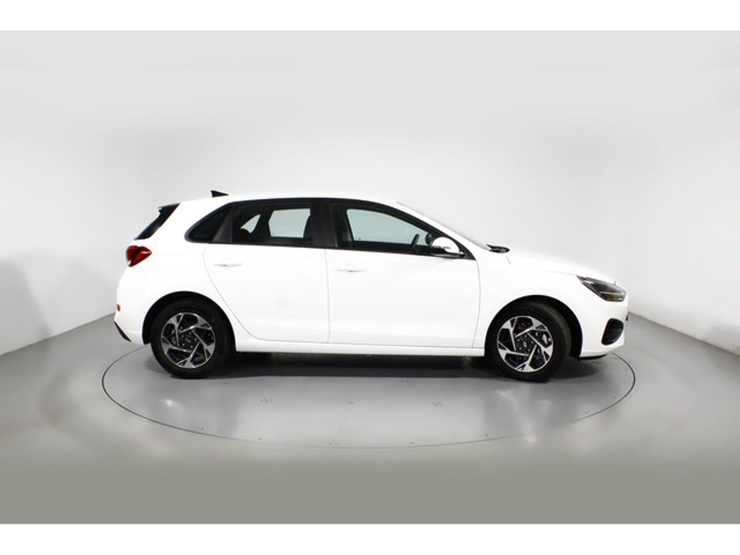 Hyundai i30 1.0 TGDI 48V Klass 74 kW (100 CV)