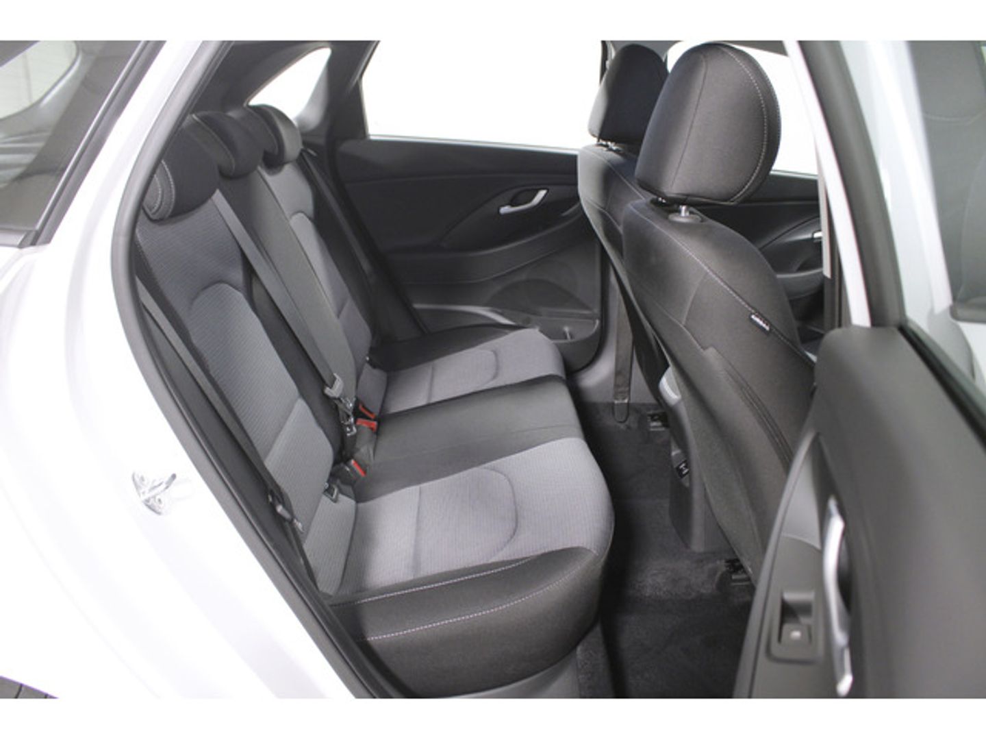 Hyundai i30 1.0 TGDI 48V Klass 74 kW (100 CV)