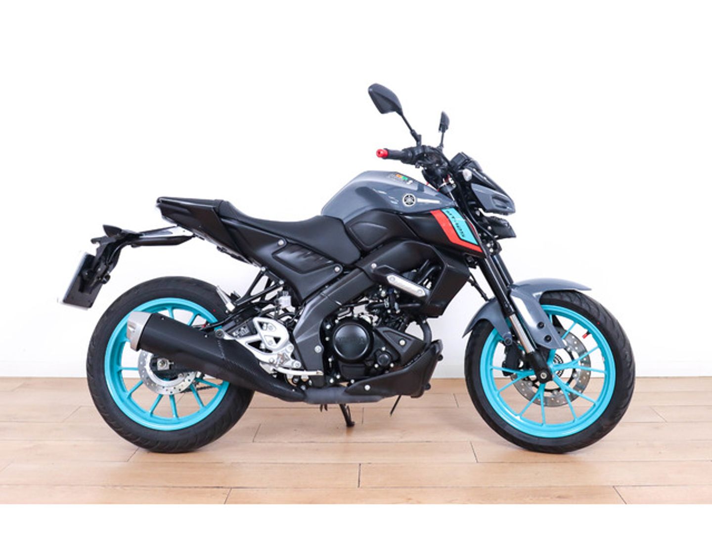 Yamaha MT -125 Gris Motorcycle