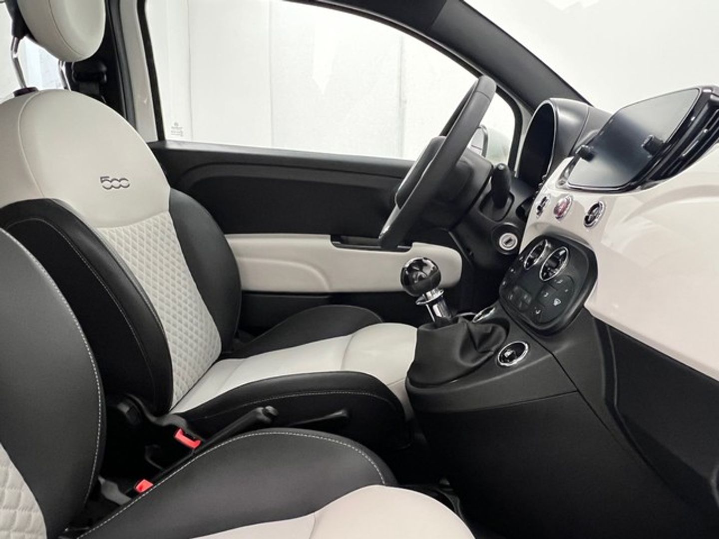 Fiat 500 1.0 Hybrid Monotrim 51 kW (70 CV)