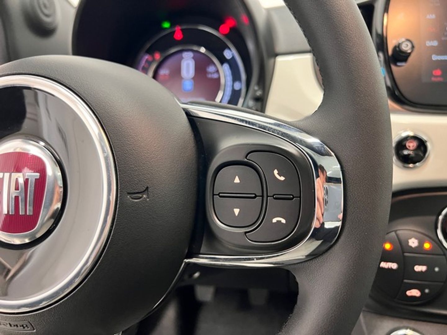 Fiat 500 1.0 Hybrid Monotrim 51 kW (70 CV)