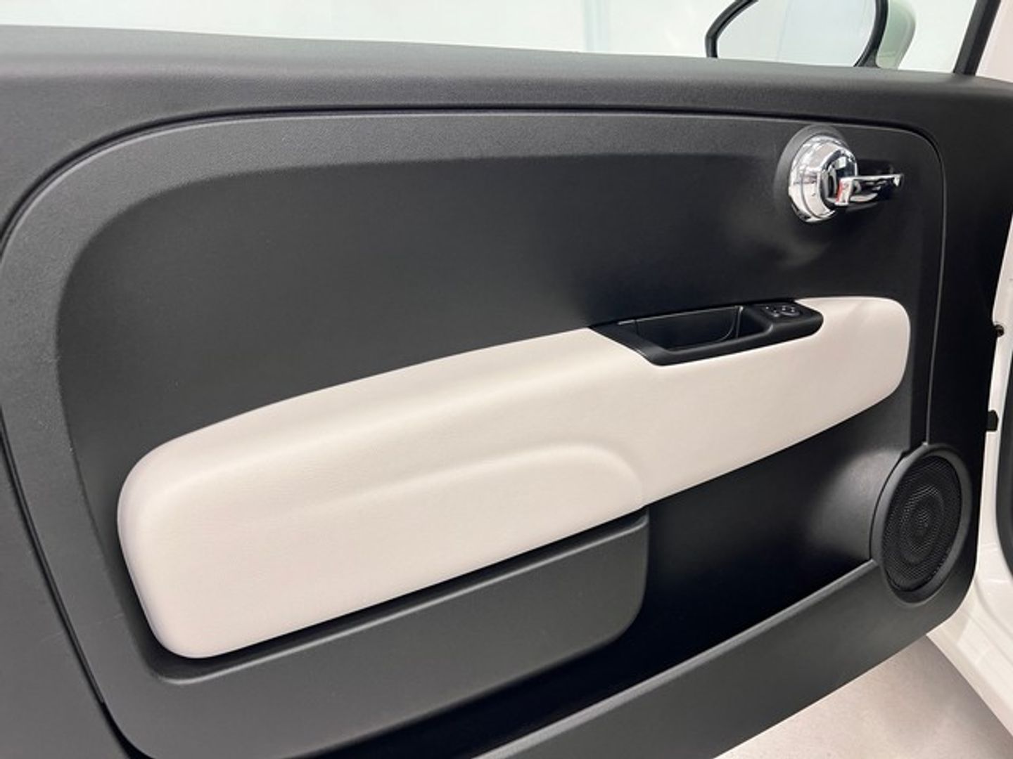 Fiat 500 1.0 Hybrid Monotrim 51 kW (70 CV)