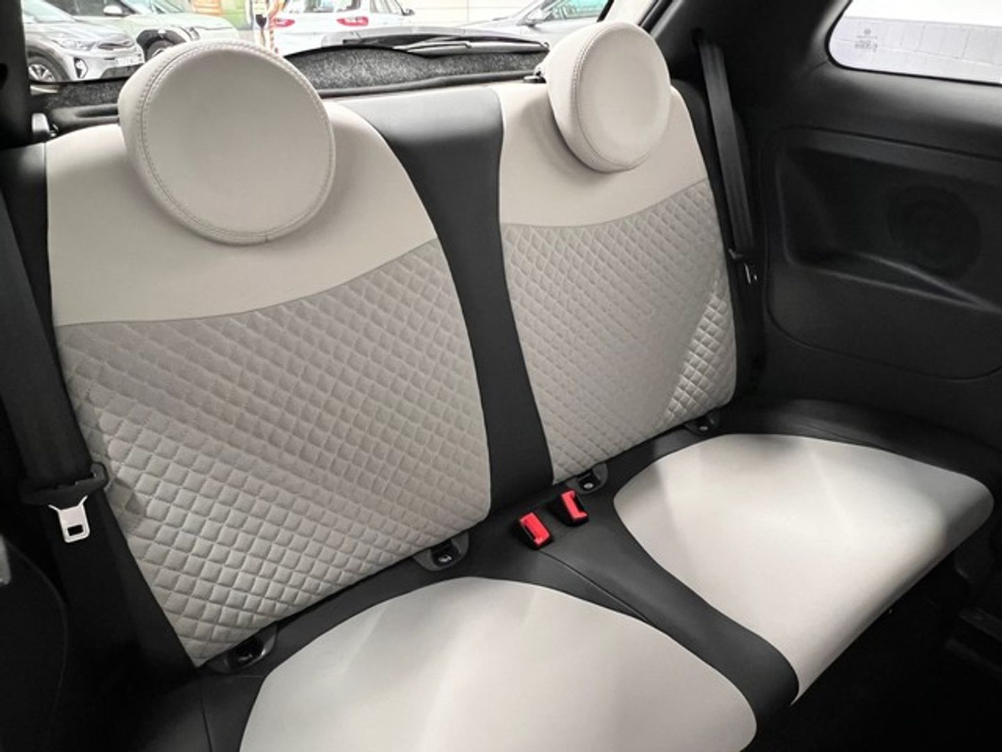 Fiat 500 1.0 Hybrid Monotrim 51 kW (70 CV)