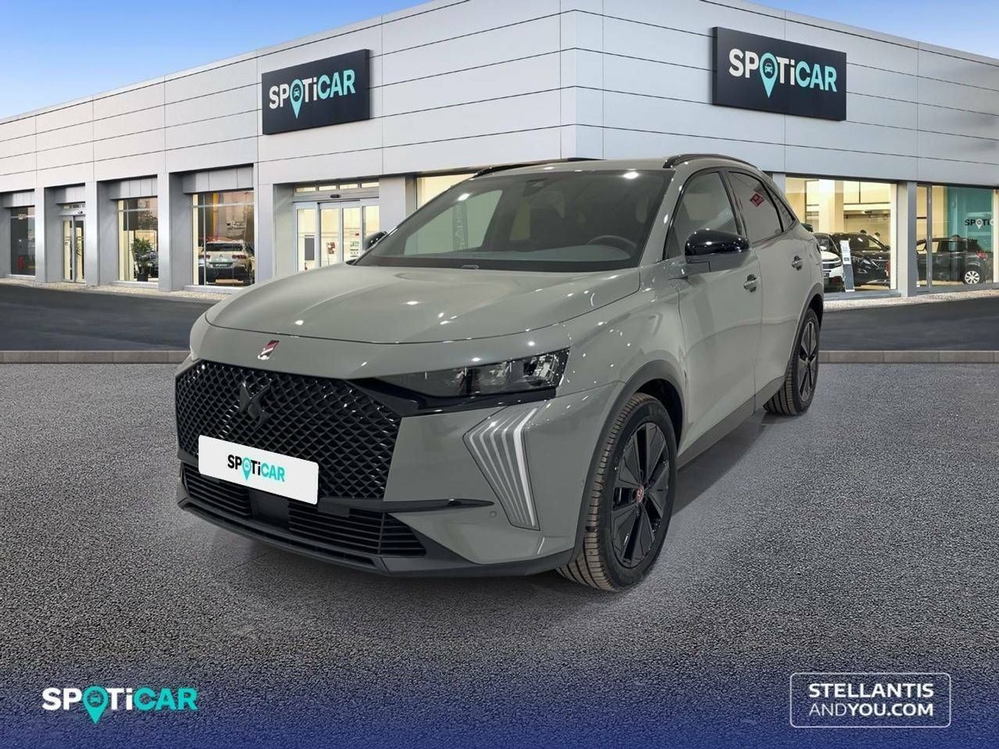 DS DS7 Crossback E-Tense 225 Performance Line 165 kW (225 CV) Gris SUV