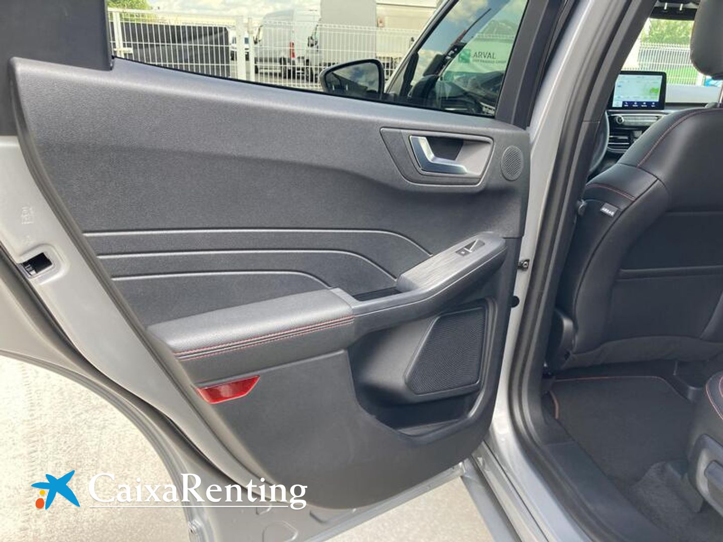 Ford Kuga 2.5 Duratec FHEV ST-Line X 4x2 Auto 140 kW (190 CV)