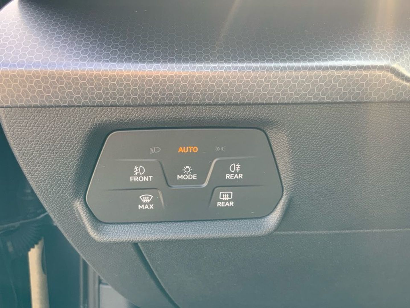 SEAT León 2.0 TDI S&S Style Go 85 kW (115 CV)