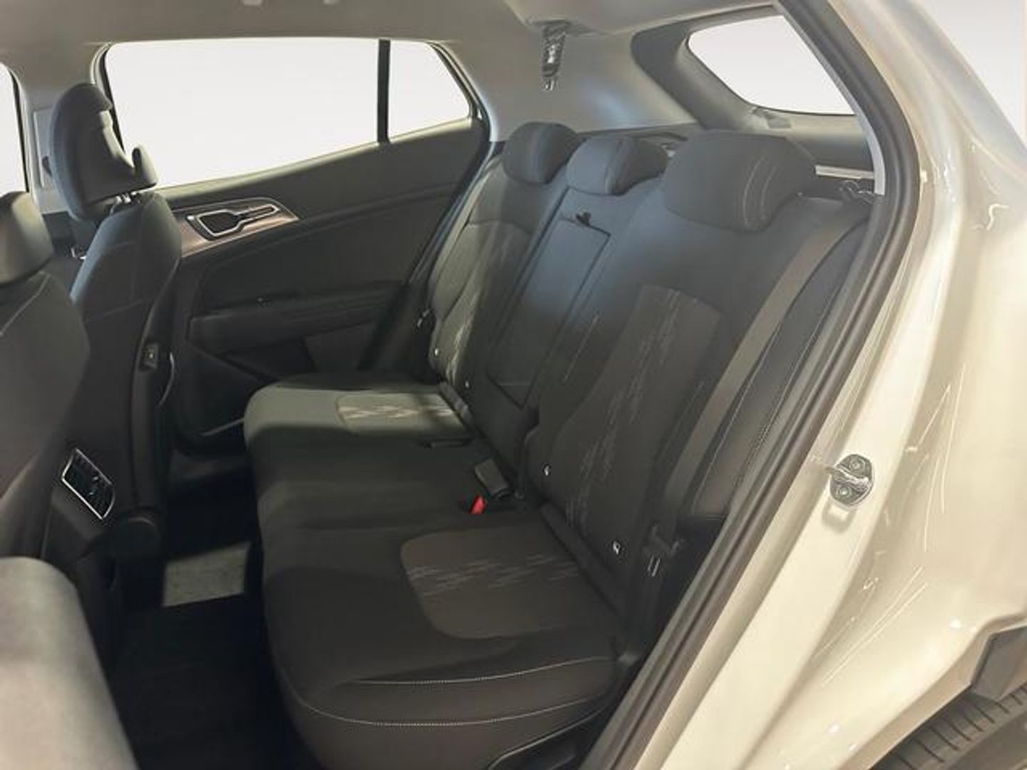 Kia Sportage 1.6 T-GDi HEV Drive 4x2 158 kW (215 CV)