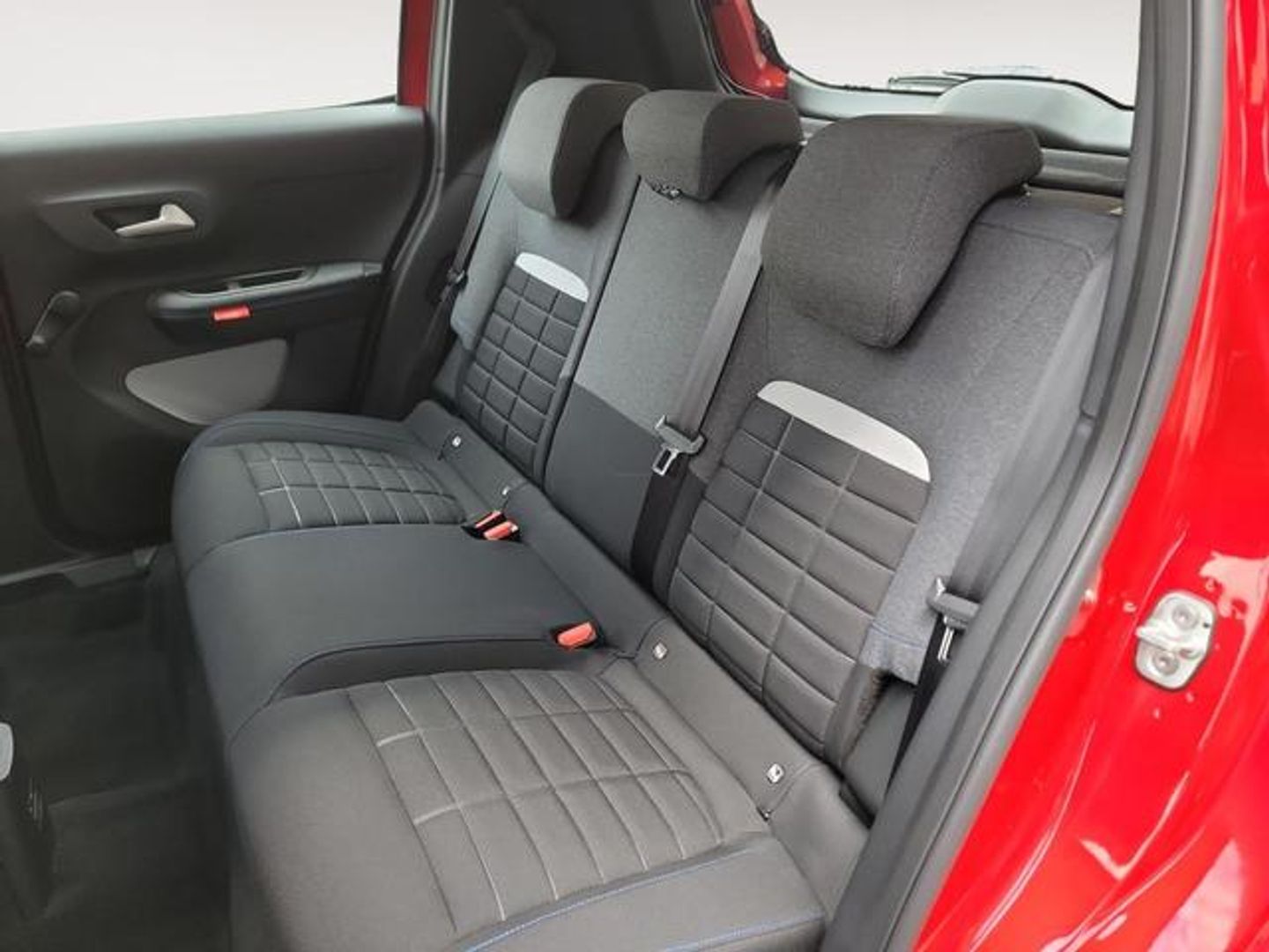 Citroen C3 Turbo Plus 74 kW (100 CV)