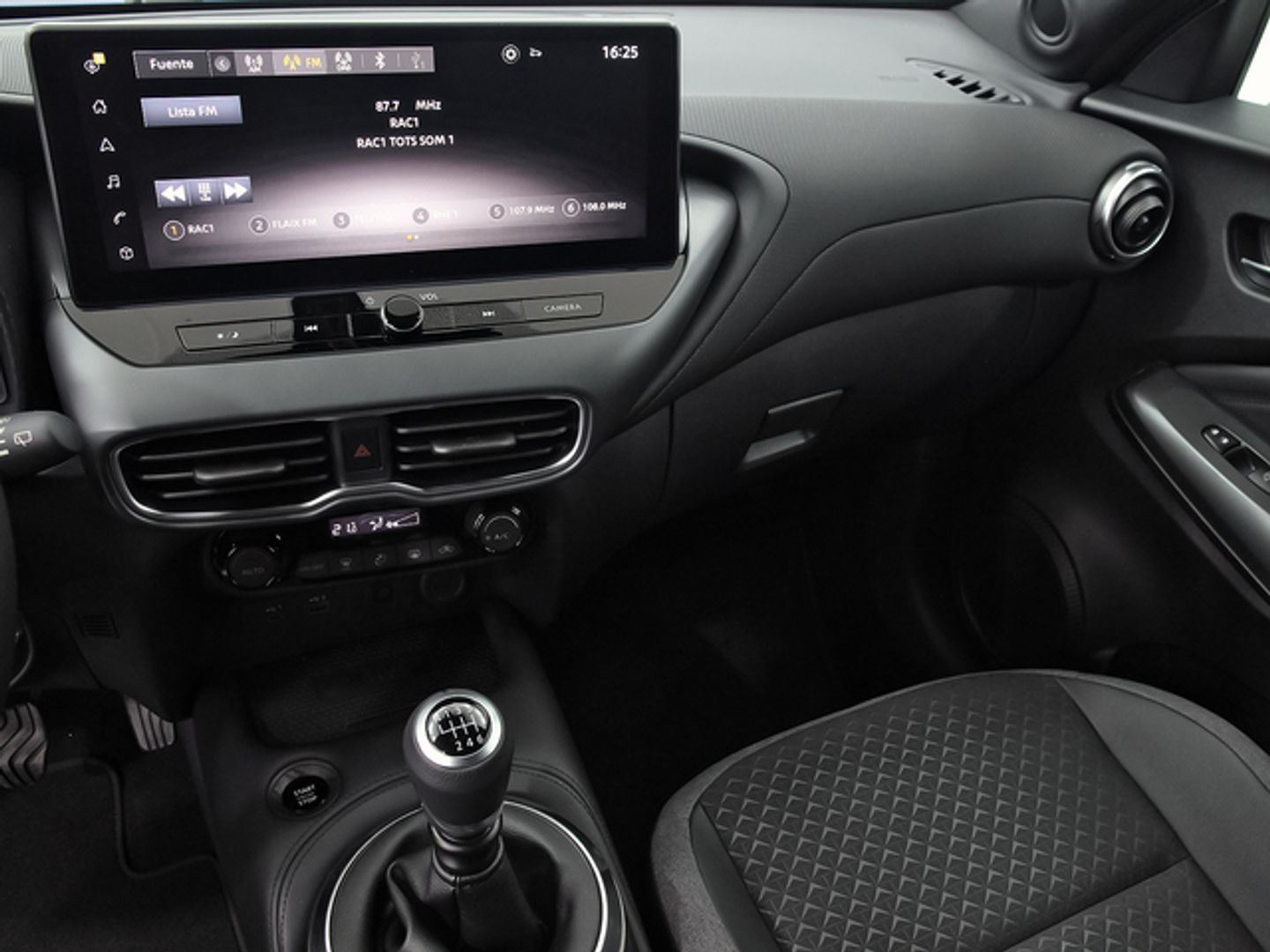 Nissan Juke DIG-T N-Connecta 4x2 84 kW (114 CV)