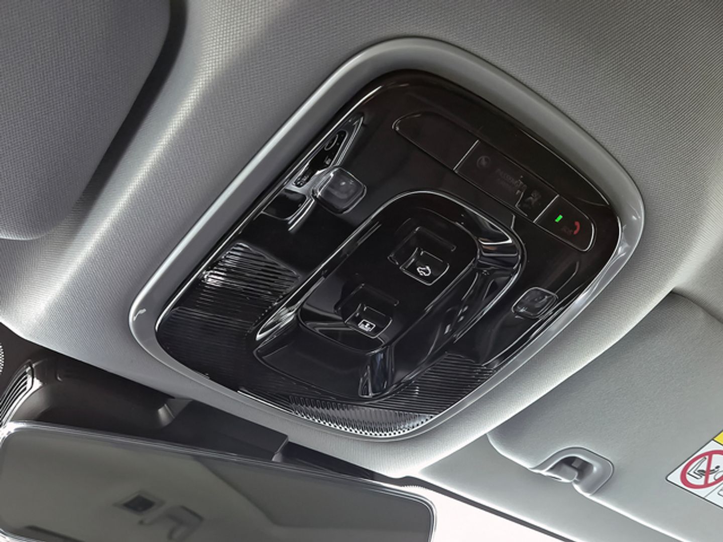 Ebro S700 1.5 TGDI PHEV Luxury E-CVT 255 kW (347 CV)