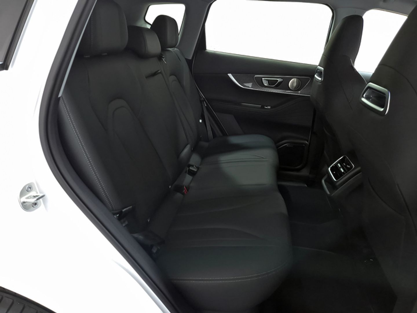 Ebro S700 1.5 TGDI PHEV Luxury E-CVT 255 kW (347 CV)